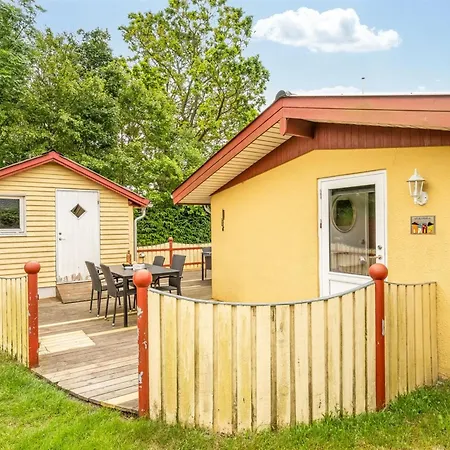 Stefanka - 225m From The Sea By Interhome