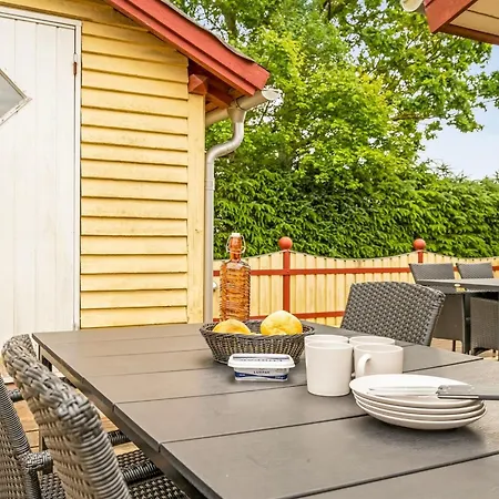 Vakantiehuis Stefanka - 225m From The Sea By Interhome